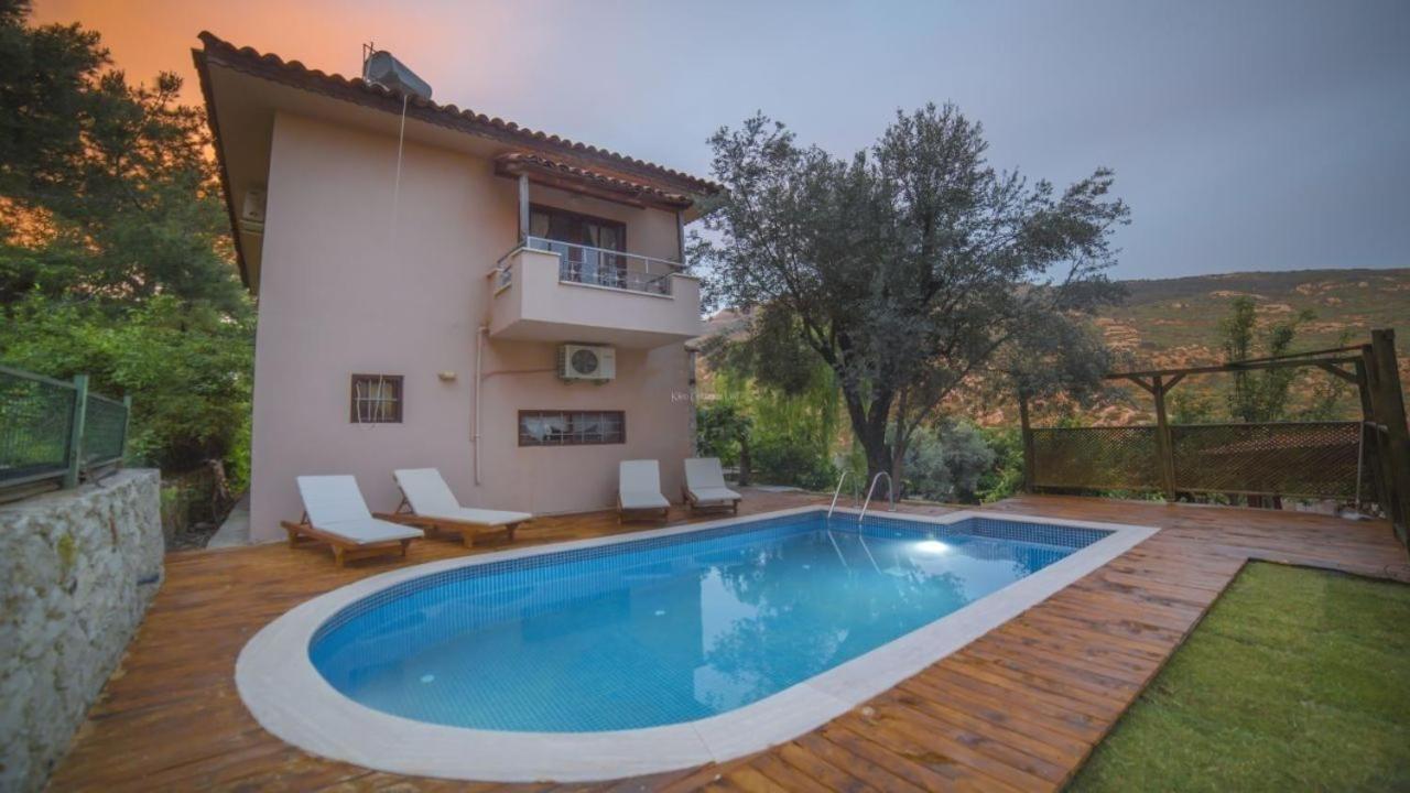 Kleo Cottages Kalkan Eksteriør billede