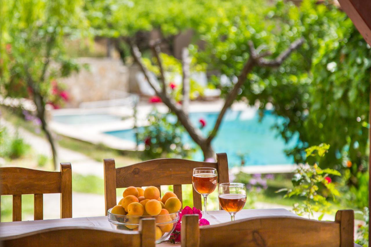 Kleo Cottages Kalkan Eksteriør billede